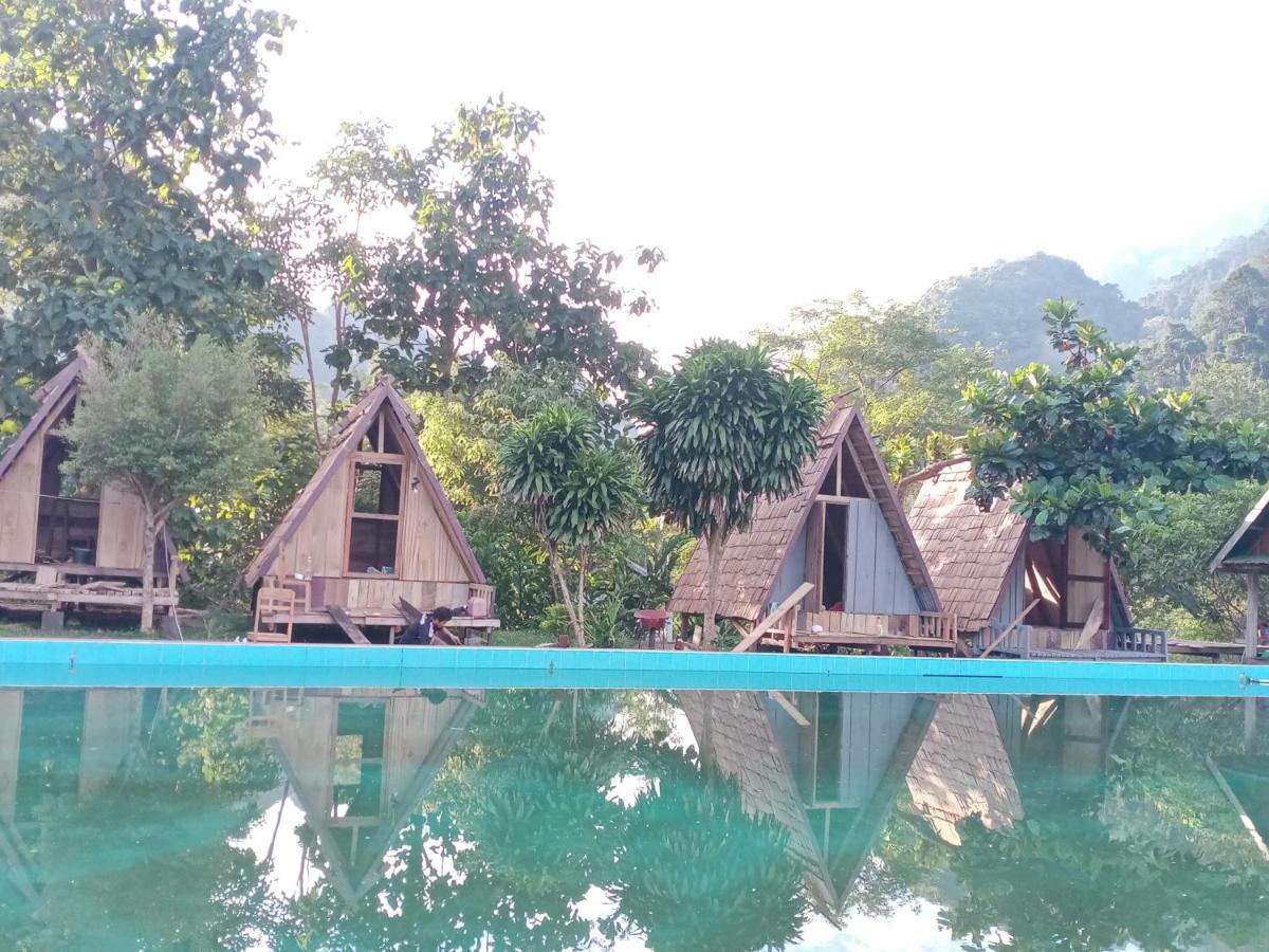 Nongkhiaw Campingsite Swimming Pool Hotel Ban Phathok ภายนอก รูปภาพ